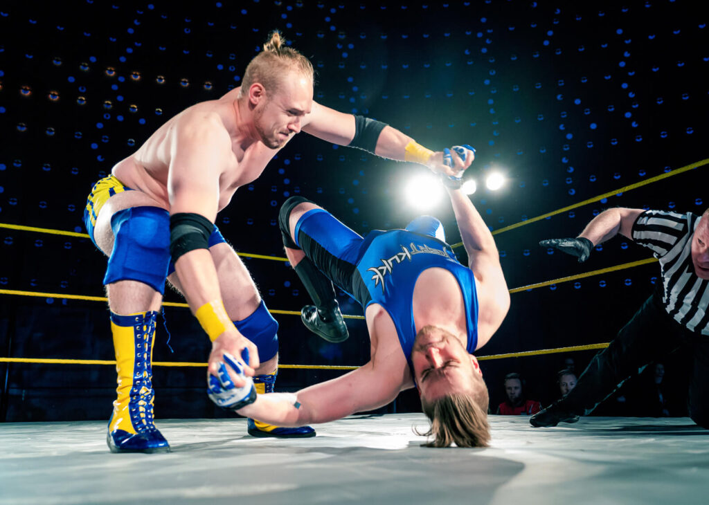 Professional wrestling - ammattilaistason kansainvälistä showpainia